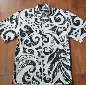 Rix aloha shirt (XS)